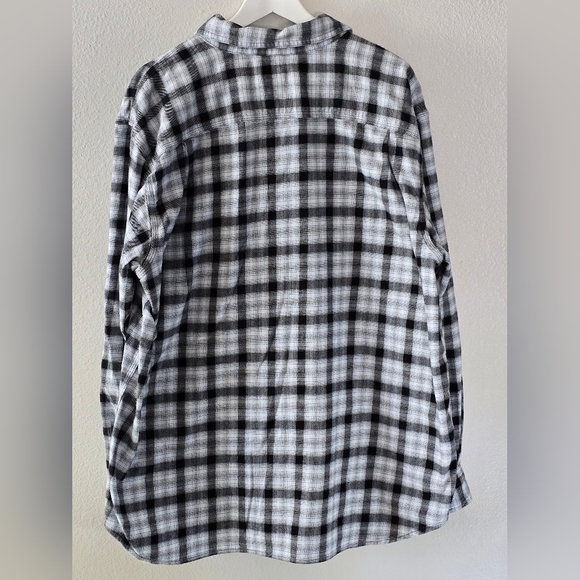 Carhartt Button Down Shirt Mens 2XL Relaxed Fit Black Plaid Long Sleeve - Picture 4 of 4